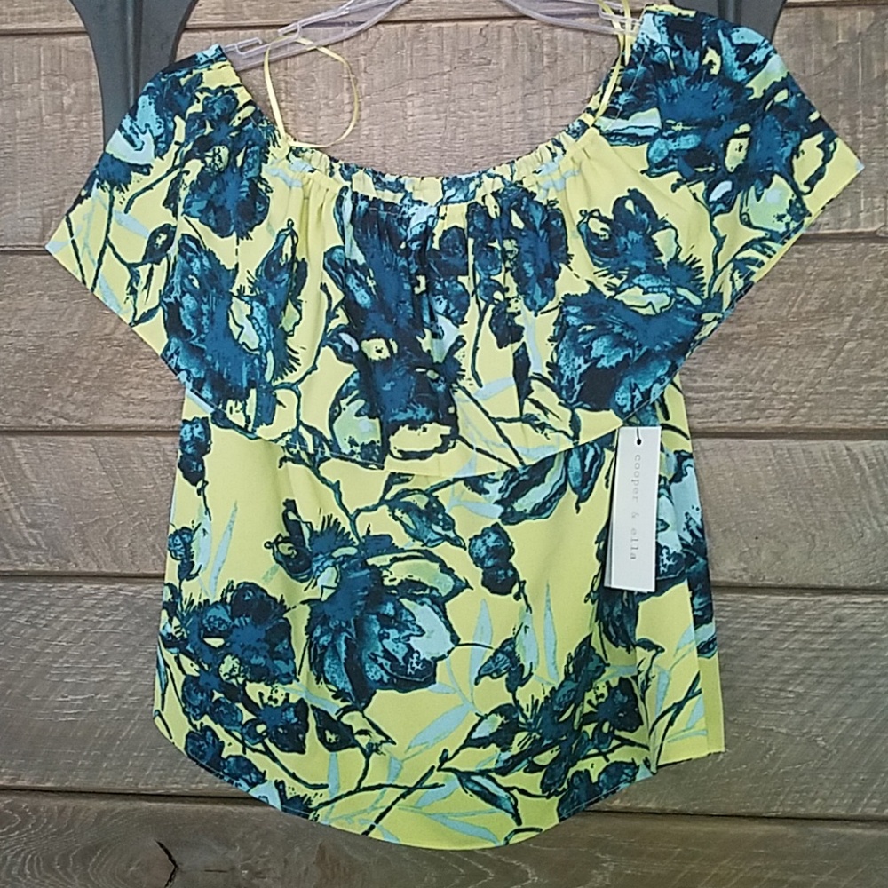 XS Cooper & Ella tropical floral off-shoulder top